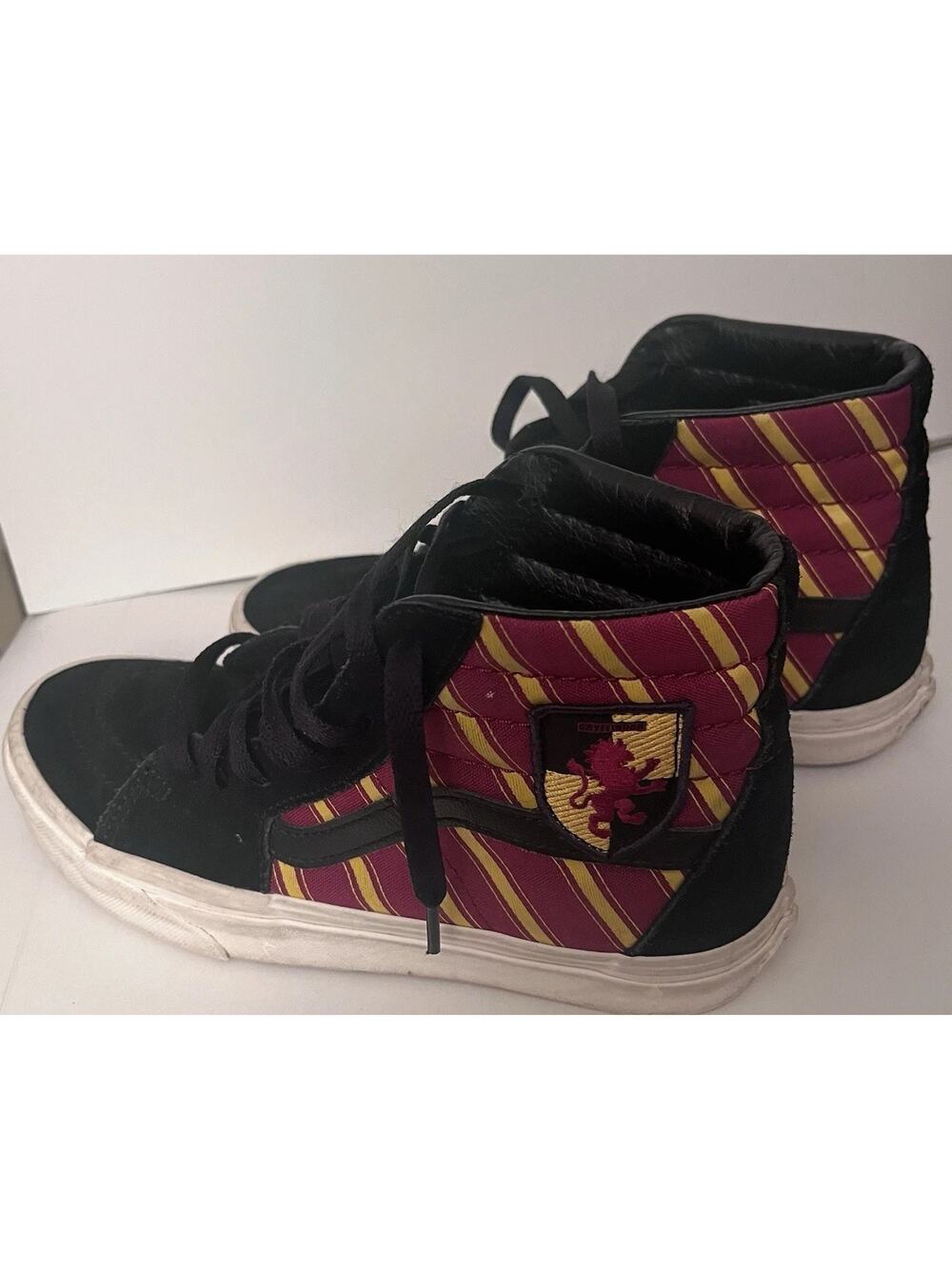 HARRY POTTER x VANS Sk8-Hi Gryffindor Sneakers Men 5.5 Kids Women 7